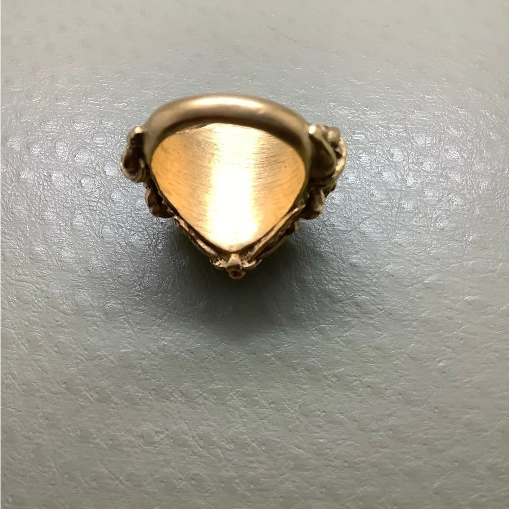 Gold tone blue & white Cubic Zirconia ring